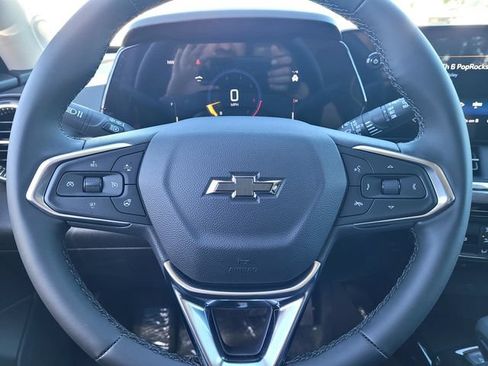 New 2026 Chevrolet Trax ACTIV w/ Driver Confidence Package FWD image 17