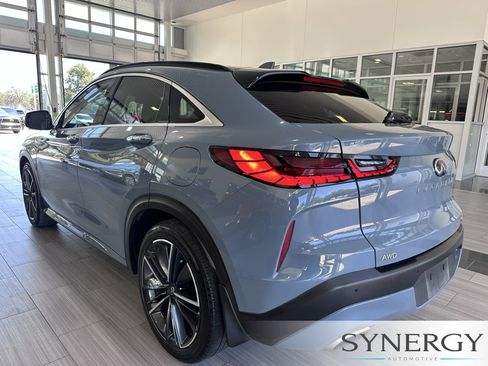 Used 2023 INFINITI QX55 Sensory w/ Lighting Package AWD/4WD image 11