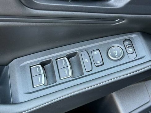 Used 2023 Honda Accord Sport image 14