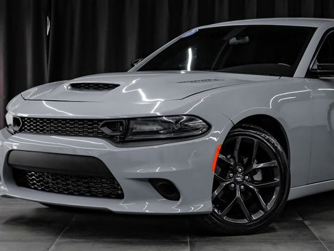 Used 2021 Dodge Charger SXT w/ Blacktop Package image 5