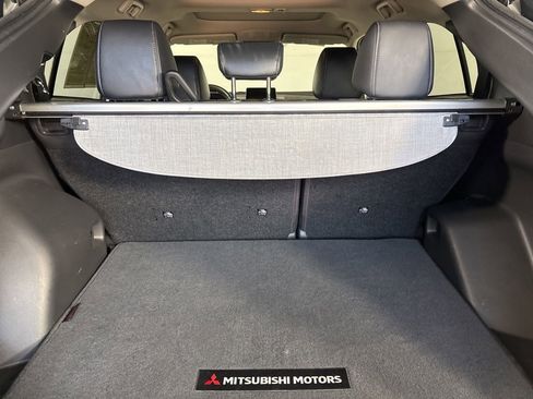 Used 2022 Mitsubishi Eclipse Cross SE image 24