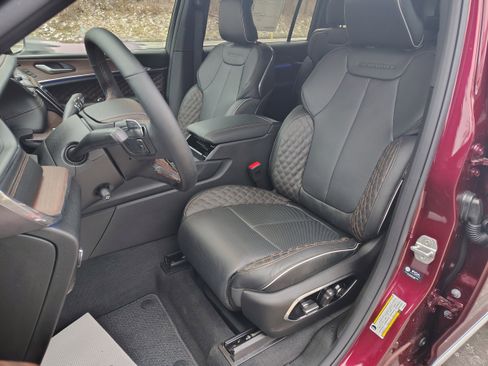 New 2025 Jeep Grand Cherokee L Summit image 21