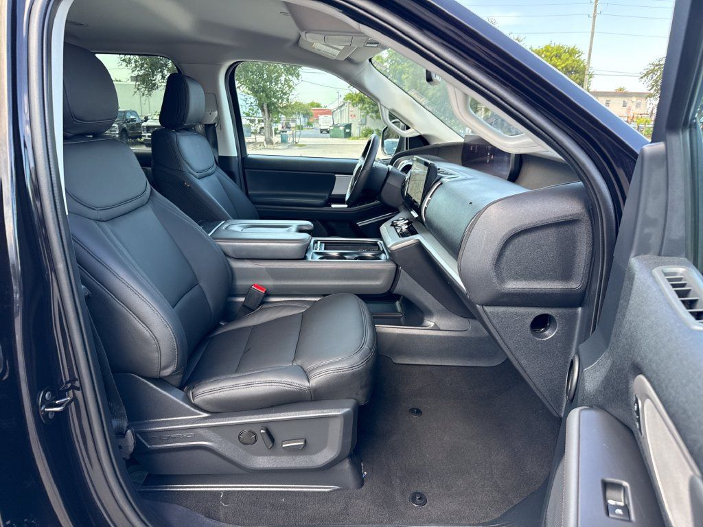 Certified 2025 Ford Expedition Active RWD image 29