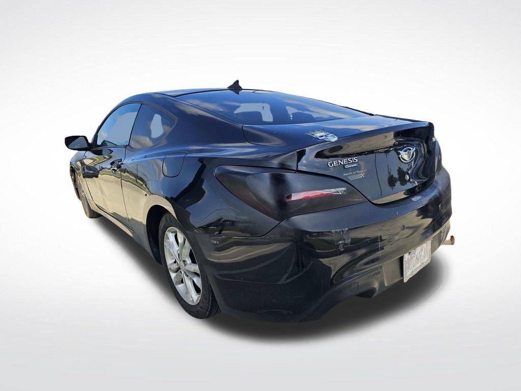 Used 2014 Hyundai Genesis 2.0T RWD image 14