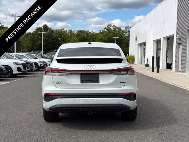 Used 2024 Audi Q4 e-tron Prestige AWD/4WD image 5