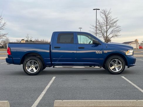 Used 2014 RAM 1500 Express image 9