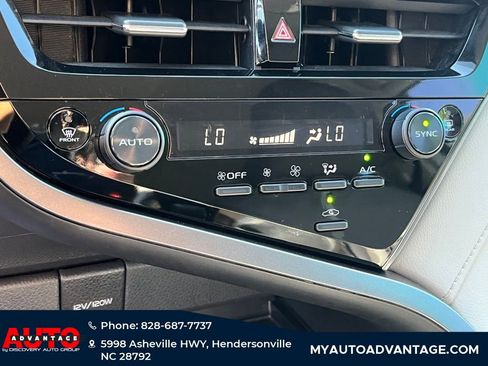 Used 2022 Toyota Camry LE image 16