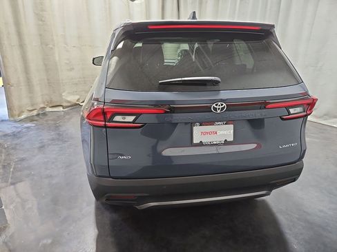 Used 2026 Toyota Grand Highlander Limited image 7