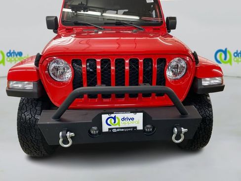 Used 2022 Jeep Gladiator Sport AWD/4WD image 15
