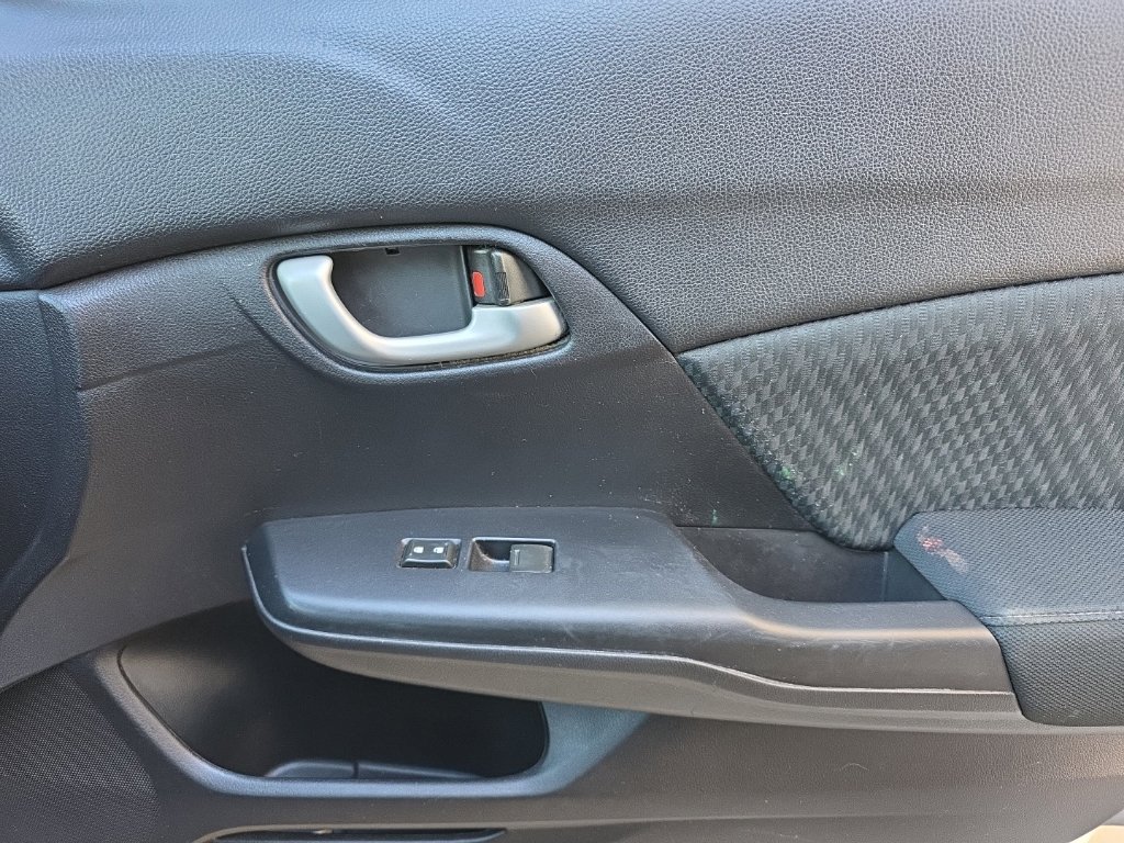 Used 2015 Honda Civic SE image 20