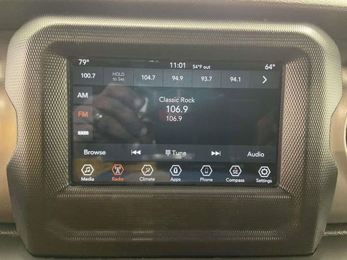 Used 2020 Jeep Wrangler Unlimited Sport S image 13