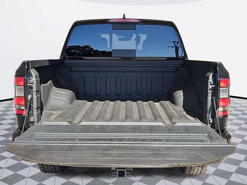 Used 2023 Nissan Frontier PRO-4X w/ Technology Package AWD/4WD image 24