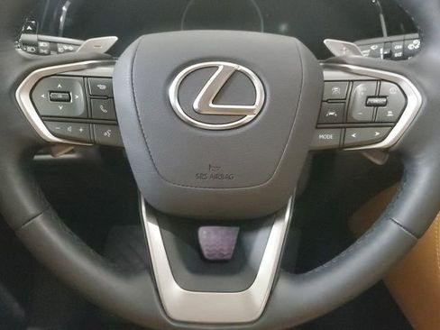 Used 2025 Lexus NX 350h AWD w/ Premium Package image 14
