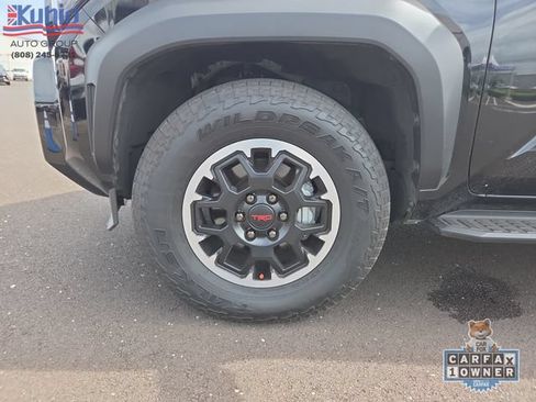 Used 2025 Toyota 4Runner TRD Off-Road Premium AWD/4WD image 22
