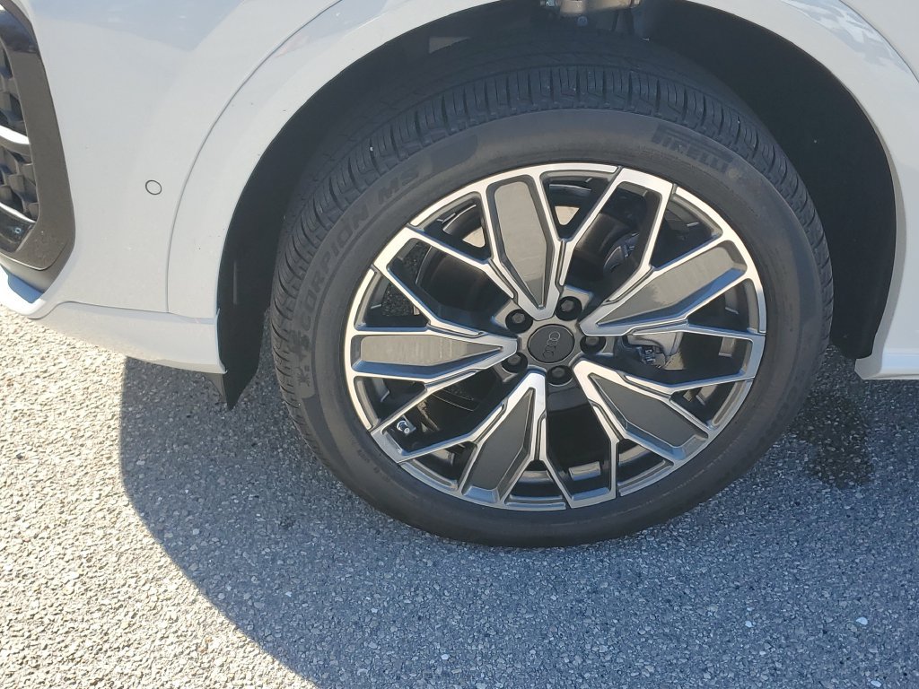 New 2026 Audi Q5 Premium Plus AWD/4WD image 13