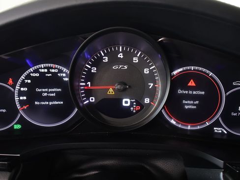 Used 2023 Porsche Cayenne GTS AWD/4WD image 4