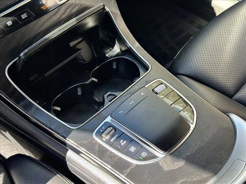 Used 2022 Mercedes-Benz GLC 300 GLC 300 image 15