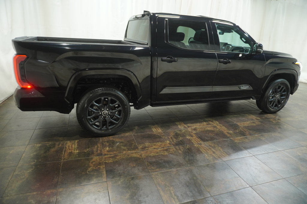Used 2023 Toyota Tundra Platinum AWD/4WD image 4