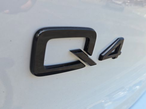 New 2026 Audi Q4 e-tron Premium Plus image 9