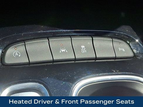 Used 2023 Buick Envision Essence FWD image 15