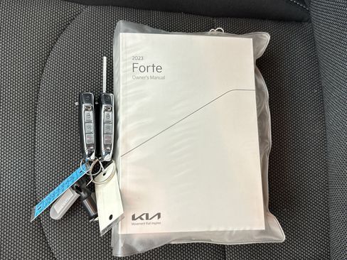 Used 2023 Kia Forte LXS image 27