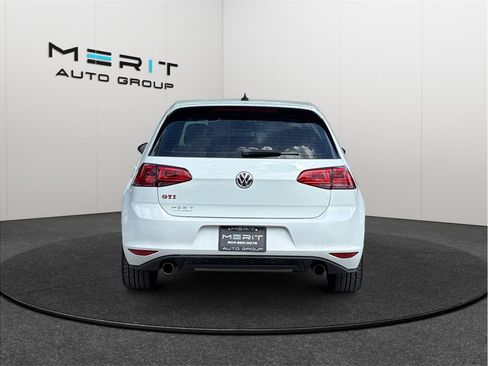 Used 2016 Volkswagen GTI Autobahn w/ Lighting Package (SEL) FWD image 8