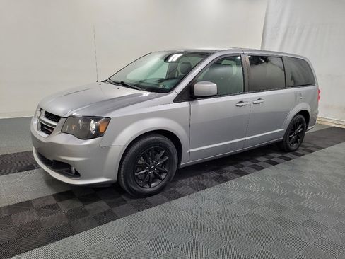 Used 2019 Dodge Grand Caravan GT w/ Safety Sphere Group FWD image 2