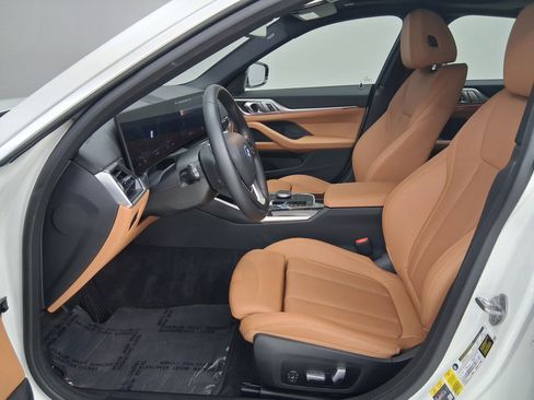 Used 2023 BMW i4 eDrive35 w/ Premium Package RWD image 3