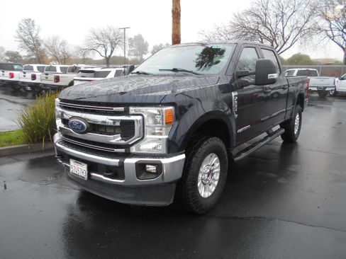 Used 2022 Ford F250 XLT w/ XLT Value Package image 1