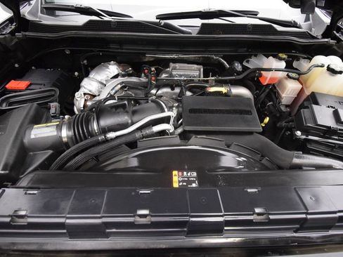 Used 2022 Chevrolet Silverado 2500 High Country AWD/4WD image 31