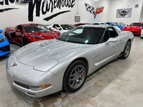 Used 2001 Chevrolet Corvette Z06 RWD image 19