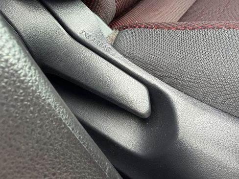 Used 2025 Toyota Corolla SE FWD image 28