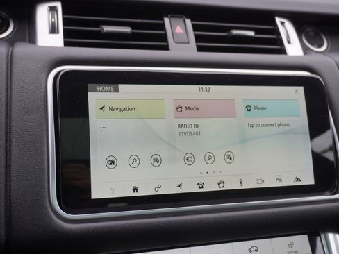 Used 2019 Land Rover Range Rover Sport HSE image 25