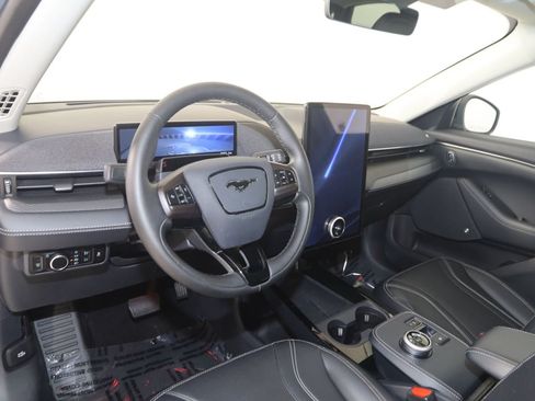 Used 2023 Ford Mustang Mach-E Premium AWD/4WD image 27
