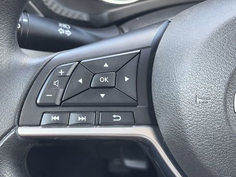 Certified 2023 Nissan Sentra S image 21