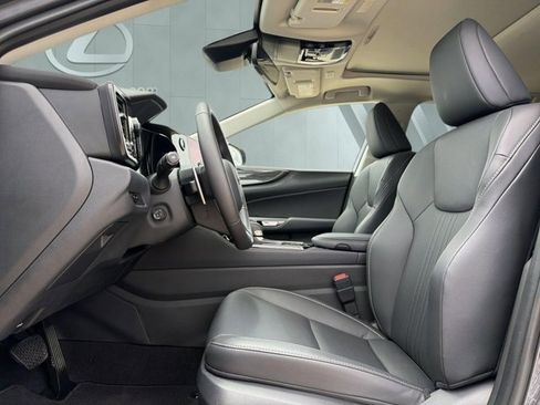 Certified 2026 Lexus NX 350 AWD w/ Accessory Package (Z2) image 7