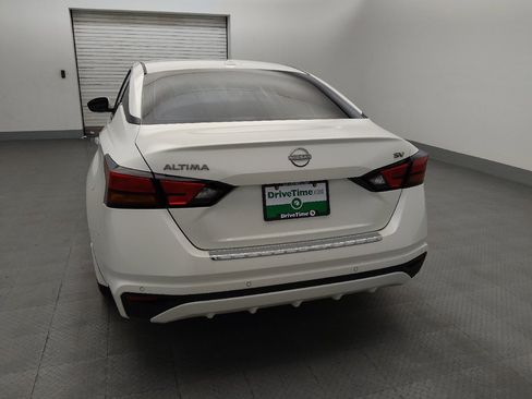 Used 2023 Nissan Altima 2.5 SV FWD image 6