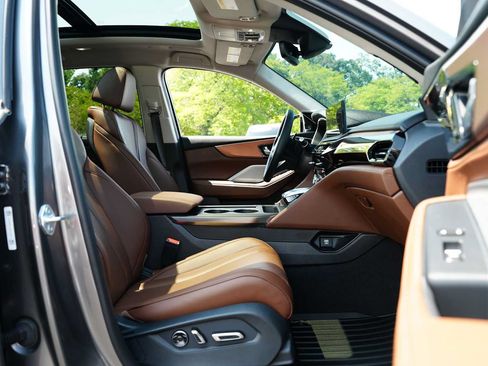 Certified 2026 Acura MDX SH-AWD w/ Technology Package image 28