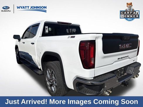 Used 2022 GMC Sierra 1500 SLT w/ SLT Premium Plus Package image 3