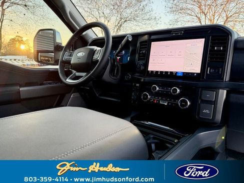 New 2026 Ford F350 Lariat w/ Lariat Ultimate Package image 10