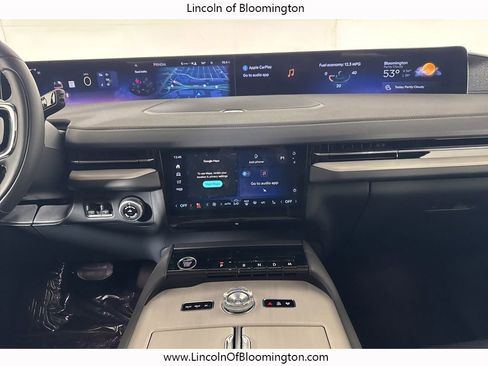 New 2025 Lincoln Navigator L Reserve w/ Jet Appearance Package image 41