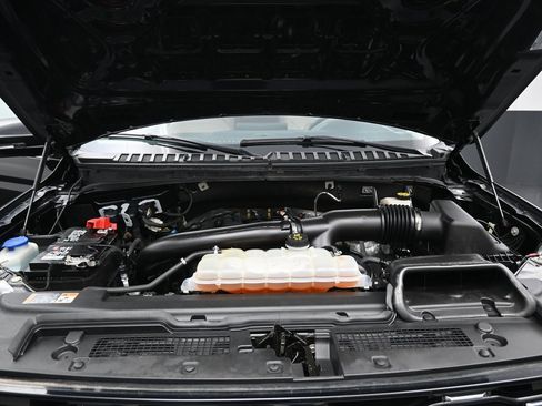 Used 2023 Ford Expedition Limited image 45