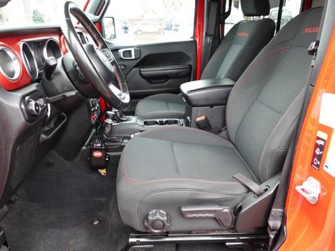 Used 2021 Jeep Wrangler Unlimited Rubicon w/ Dual Top Group AWD/4WD image 22