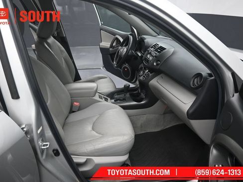 Used 2011 Toyota RAV4 Limited w/ Limited Extra Value Pkg AWD/4WD image 26