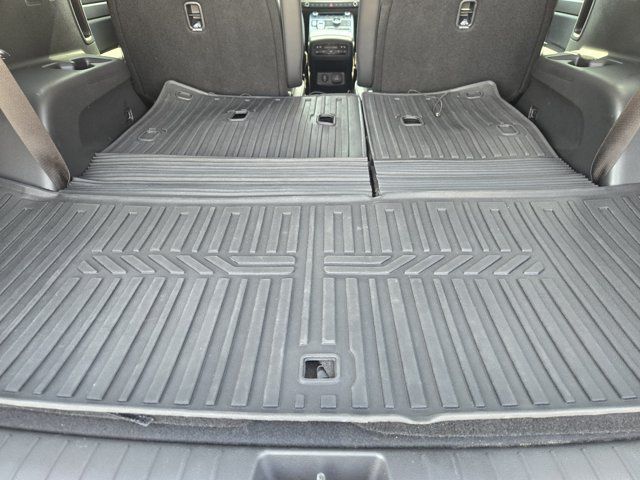 Used 2025 Hyundai Palisade SEL FWD image 33