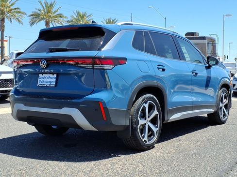 New 2026 Volkswagen Tiguan SE FWD image 6