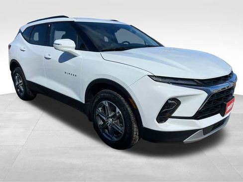 Certified 2024 Chevrolet Blazer LT w/ Sound & Technology Package image 7