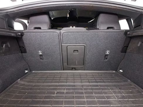 Certified 2023 Volvo C40 Recharge Core w/ Protection Package Premier AWD/4WD image 21
