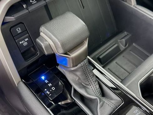 Used 2024 Toyota Tundra Limited image 16