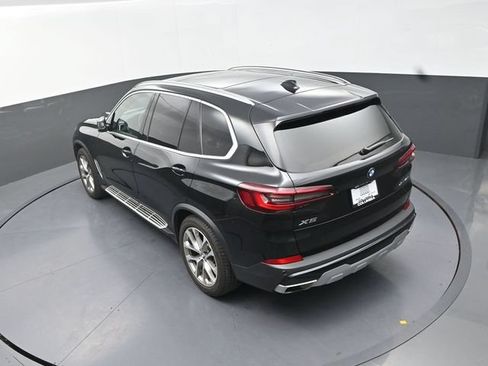 Used 2023 BMW X5 xDrive40i w/ Premium Package AWD/4WD image 16